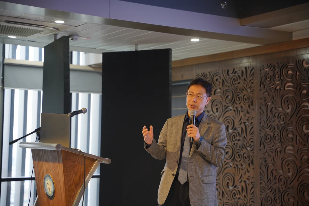 Seminar on Vision and Sensor Based System for Human Activity Recognition using Machine Learning