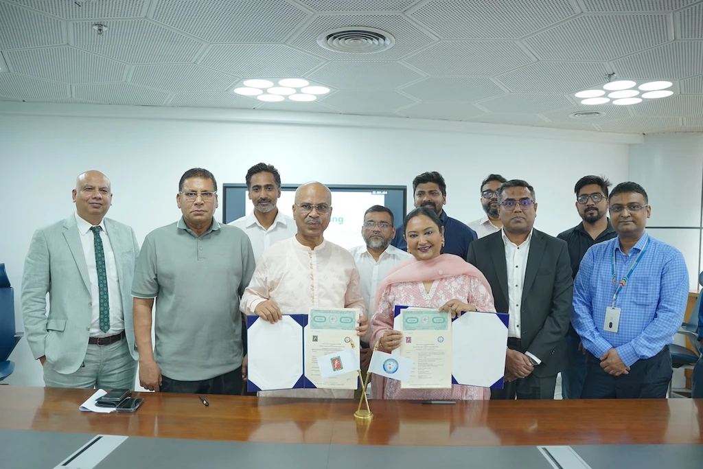 AIUB and Bangladesh Volleyball Federation Signs MOU